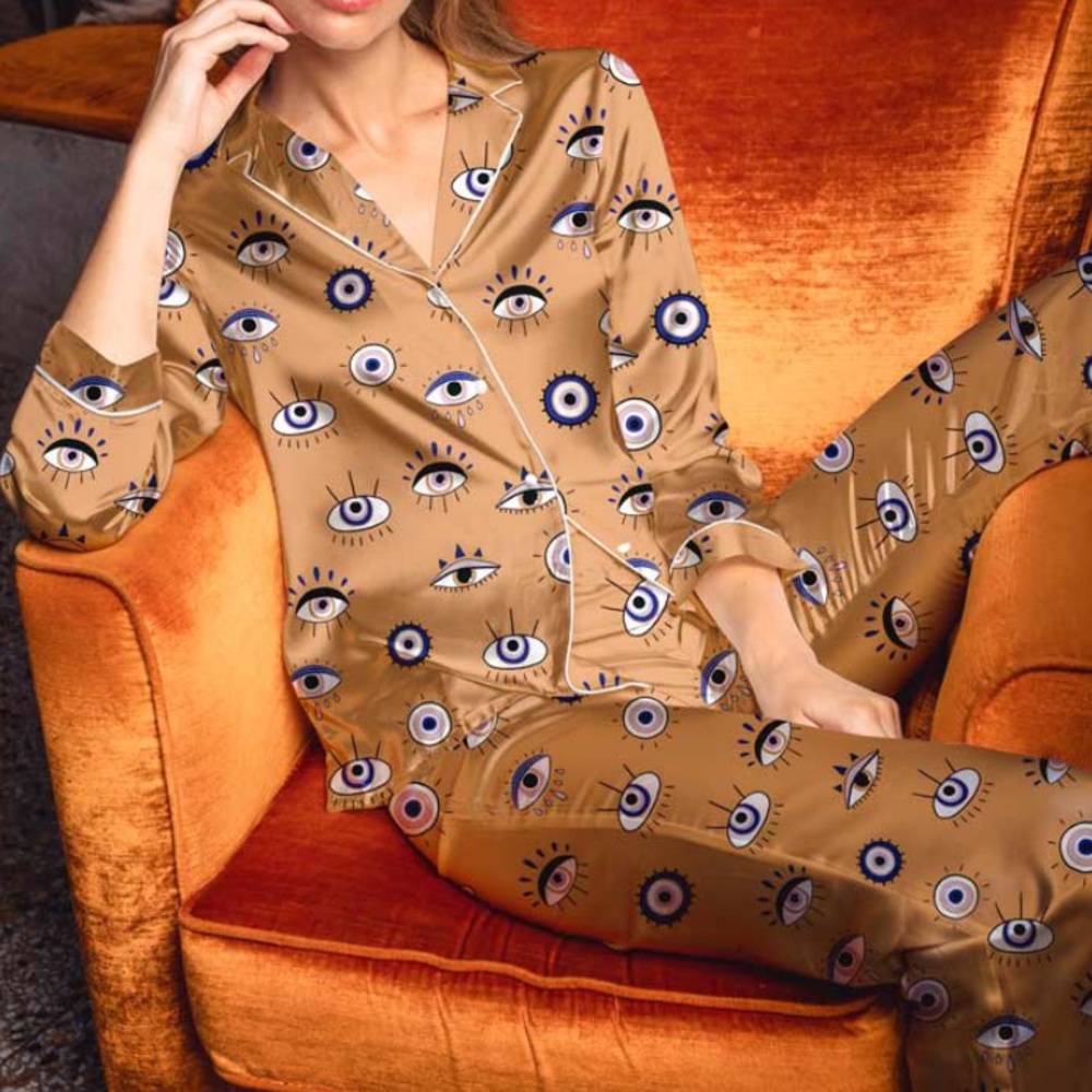 Averie Amara 2 piece PJ set & Scrunchy